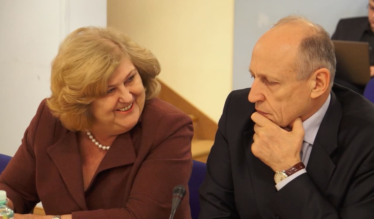 Į Seimo antikorupcinės komisijos posėdį atvyko pati Sveikatos apsaugos ministrė Rimantė Šalaševičiūtė ir Valstybinės ligonių kasos vadovas Algis Sasnauskas. Nuotr. E.eu