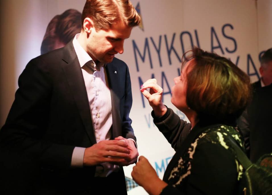 Buvęs kandidatas į Vilniaus mero postą Mykolas Majauskas ir viena konservatorių lyderių (dešinėje) Rasa Juknevičienė. Nuotr. facebook.com
