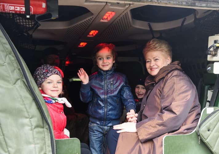 Prezidentė D. Grybauskaitė: stipri kariuomenė – saugios, garbingos ir išdidžios Lietuvos pagrindas