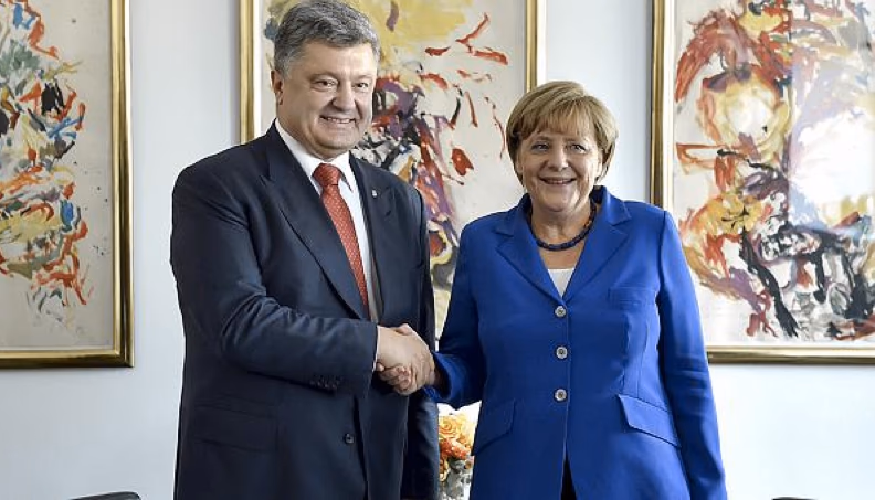 P. Porošenka: karas Donbase kainuoja 5 mln. dolerių per dieną