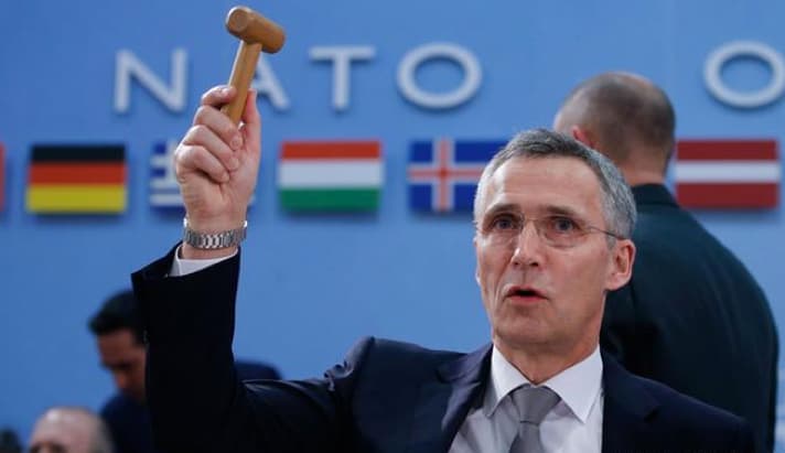 NATO bando atnaujinti kontaktus su Rusija