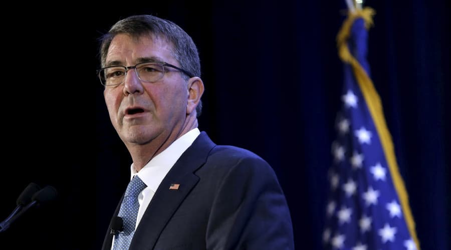 JAV gynybos sekretorius Eštonas Karteris (Ashton Carter) ketina prašyti šalies prezidento Barako Obamos (Barack Obama) 582,7 mlrd. dolerių 2017-ųjų biudžetui.