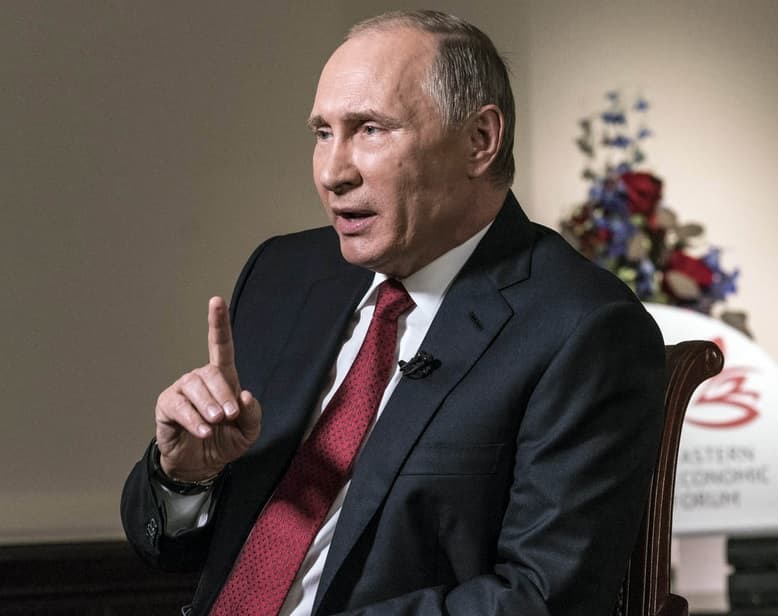 V. Putinas davė išskirtinį interviu „Bloomberg“