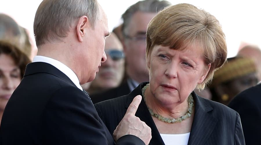 A. Merkel nori, kad Rusijai būtų skirtos sankcijos dėl jos pagalbos Sirijai