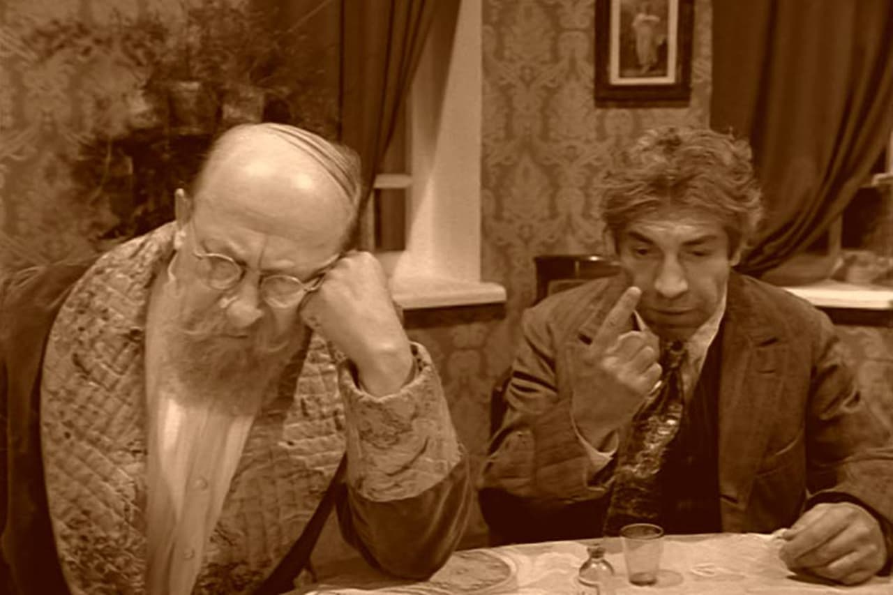 Michailo Bulgakovo politinė satyra, 1988 m. tapusi V. Bortko režisuotu filmu, yra vienas tų nemirtingų filmų, kurių pamiršti neįmanoma.