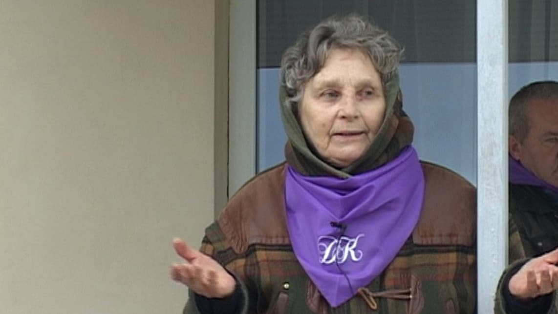 Skandalingoji N. Sadūnaitė buvo dažnas svečias nusikaltimais įtariamų Kedžių namo kieme.