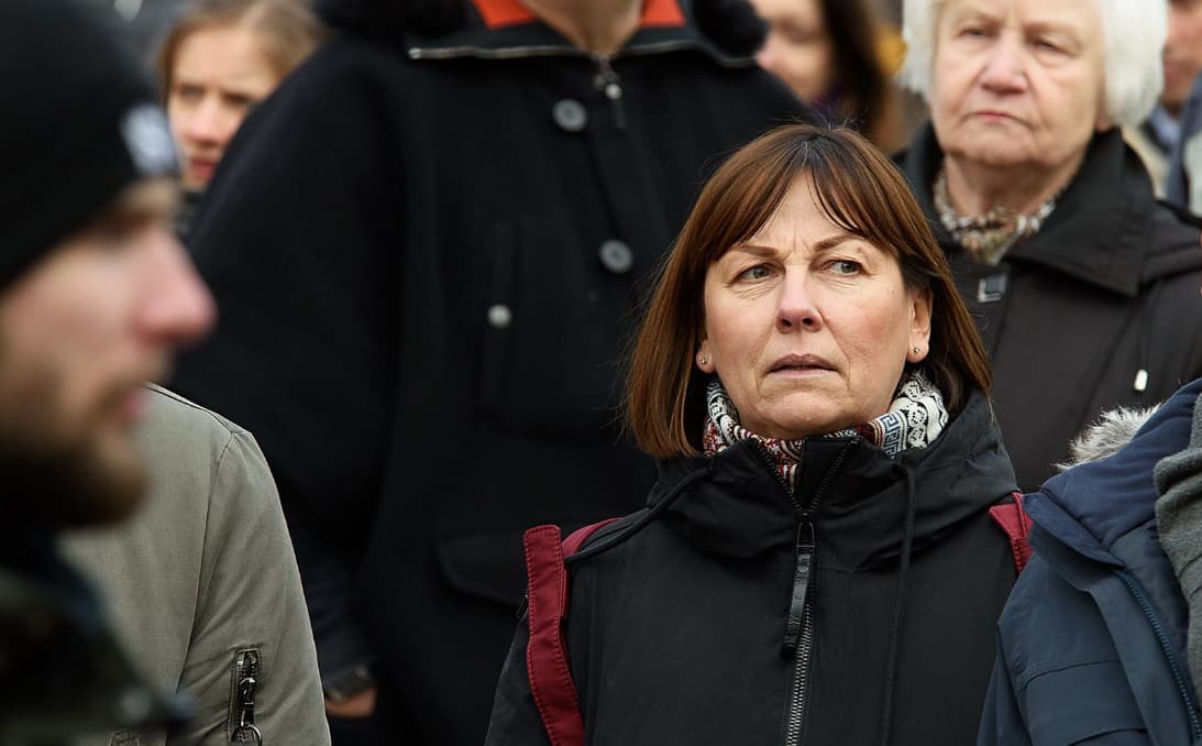 Žurnalistė R. Miliūtė šių metų kovo mėnesį vykusiame konservatorių organizuotame mitinge, kuriame buvo siekiama priešlaikinių Seimo rinkimų. Nuotr. facebook.com