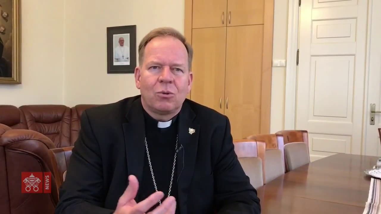 Arkivyskupo Gintaro Grušo teigimu, baltai nėra nei tauta, nei kultūriškai-religiškai vieninga grupė, nors šį tikėjimą Lietuvoje išpažįsta bene keliasdešimt tūkstančių žmonių.