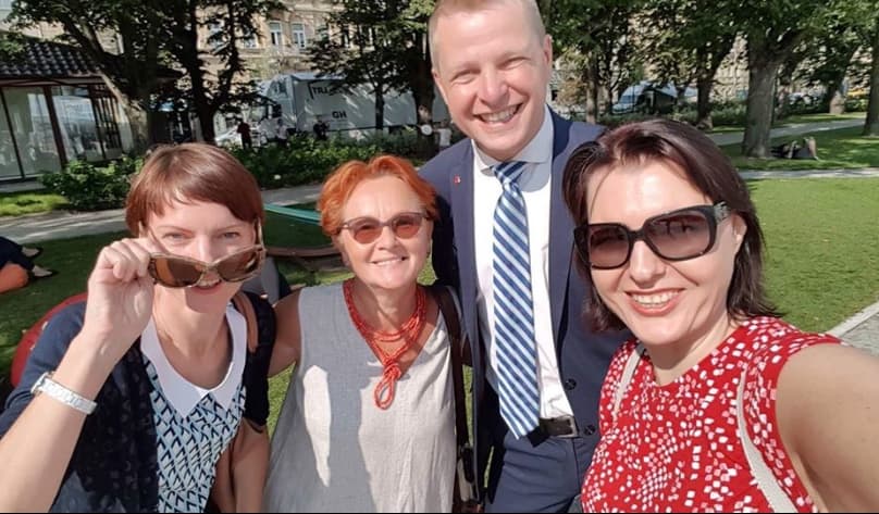 N. Oželytė (antra iš kairės). Nuotr.