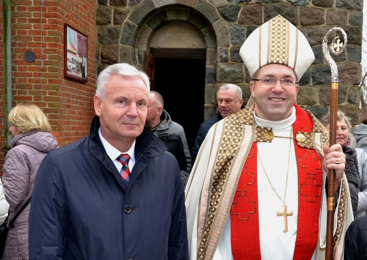 Seimo Antikorupcijos komisijos pirmininkas, liberalas Ričardas Juška (kairėje). Nuotr. facebook.com