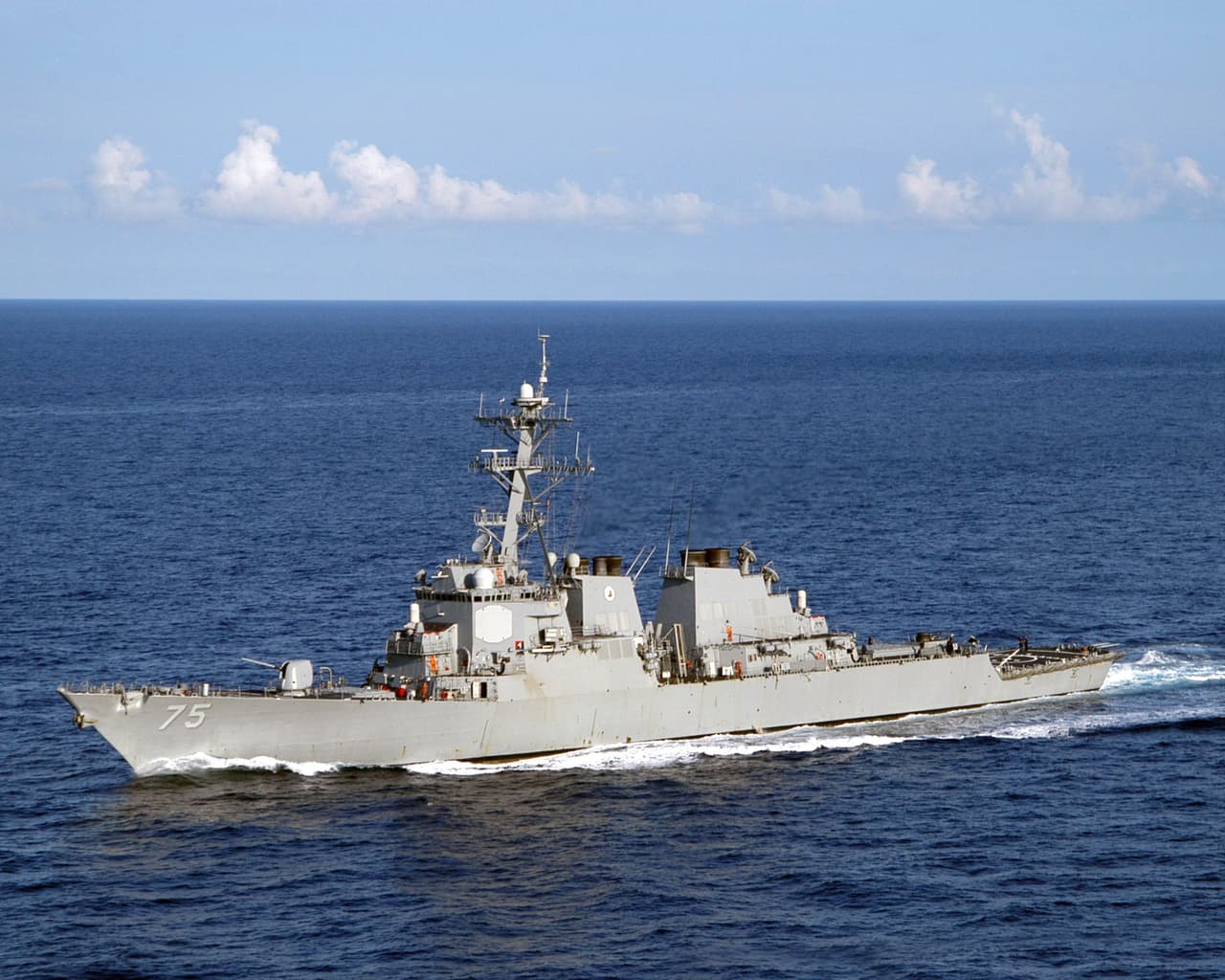 USS Donald Cook šiuo metu veikia Baltijos jūroje. Wikipedia nuotr.