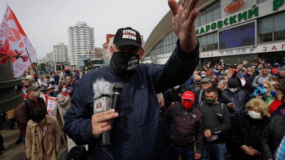 Protesto akimirka.
