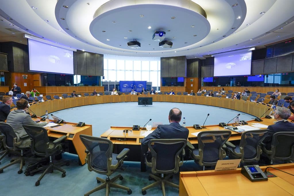 Šią savaitę Europos Parlamente: mobilumo paketas, ECB politika, vartotojų teisės, derybos su JK