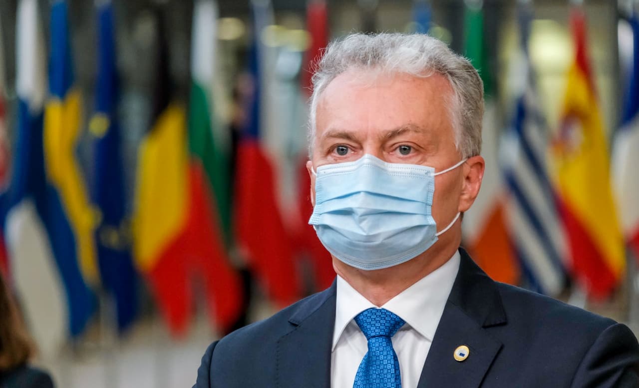 G. Nausėdos darbo akimirka Europos Vadovų Tarybos sesijoje. Nuotr. prezidentas.lt