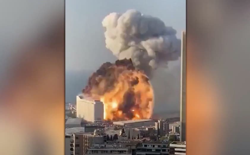 Versijos dėl sprogimo Beirute