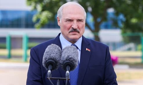 A. Lukašenką stipriai suėmė už faberžė. Pliusai ir minusai. Povandeniniai akmenys