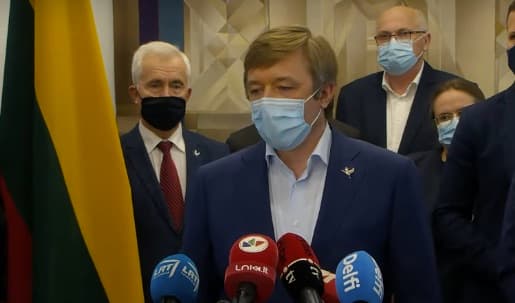 Iš Seimo pasitraukė Ramūnas Karbauskis
