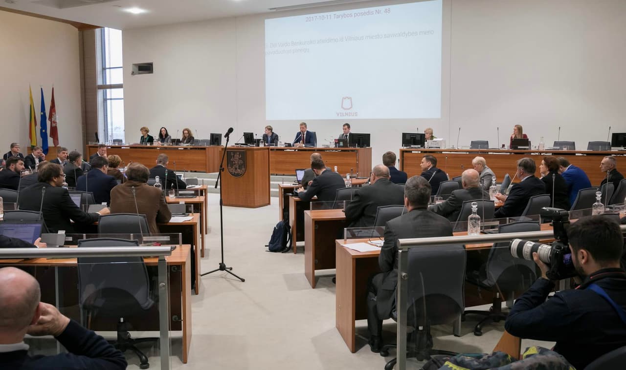 Vilniaus miesto tarybos darbo akimirka.