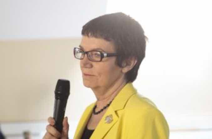 V. Būdienė.