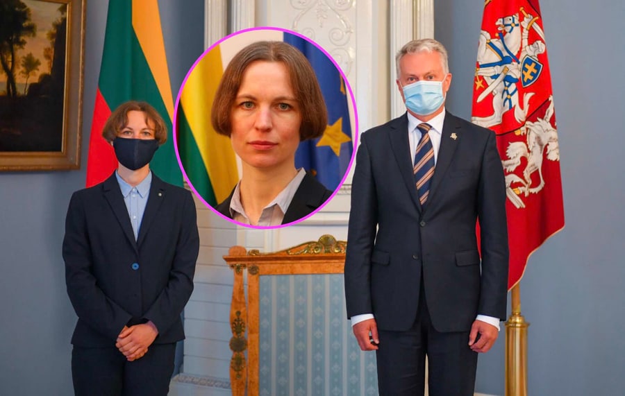 Rūta Kaziliūnaitė (kairėje), moters galva taip pat pažymėta violetiniu apskritimu. Nuotr. prezidentas.lt