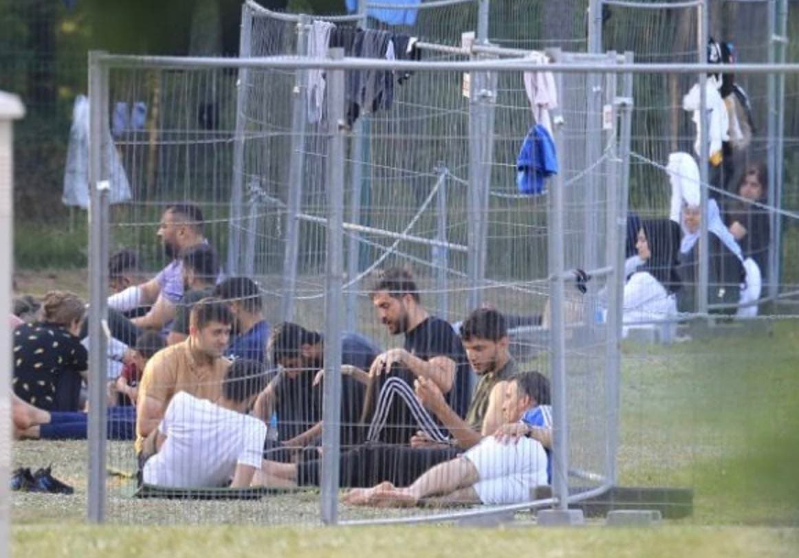Reikės skirti daugiau mokesčių mokėtojų pinigų migrantų teisinėms paslaugoms