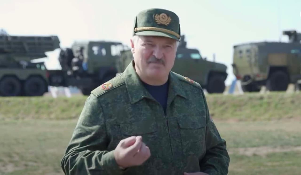 Lukašenka papasakojo, kaip Putinas apgynė Baltarusiją