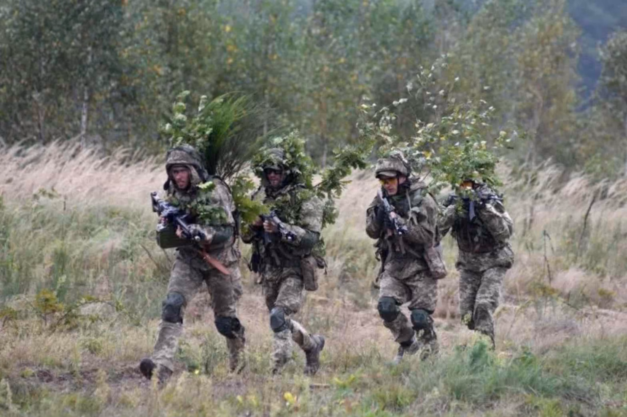 „Newsweek“: JAV neturi suteikti saugumo garantijų Ukrainai