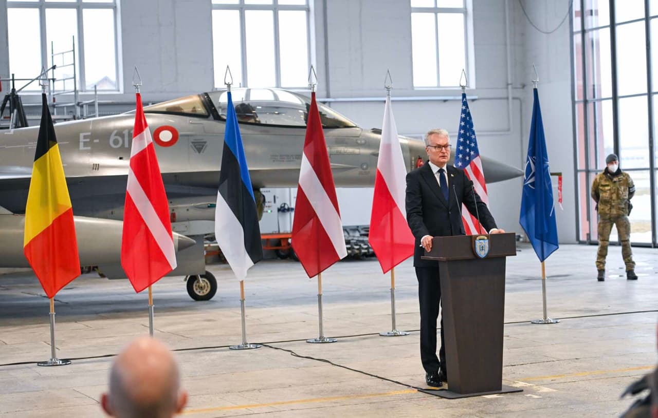 Rusijai agresyvėjant, Nausėda padėkojo kiekvienam Danijos ir NATO kariui, tarnaujančiam Lietuvoje