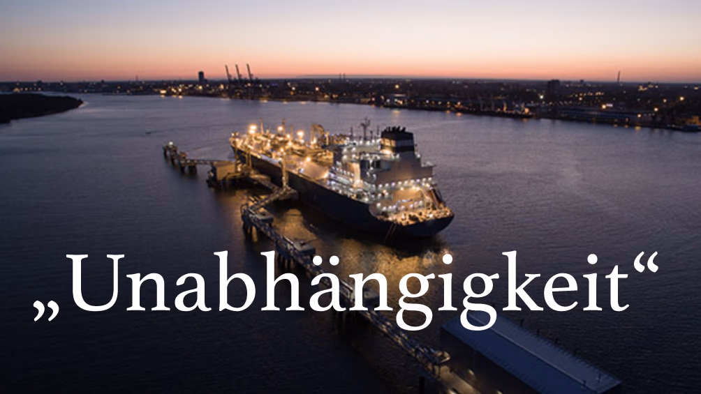 Kiek Vasario 16-osios dar turime savyje