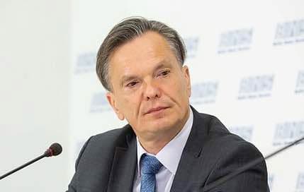 Lietuvos dūris Rusijai – oficialiai atšaukia Bajarūną iš ambasadoriaus pareigų