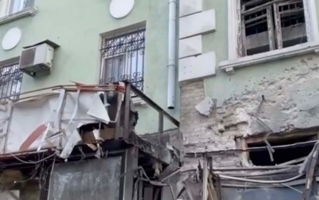 Toliau siekiama išvaduoti Donbaso gyventojus – apšaudytas Donecko centras