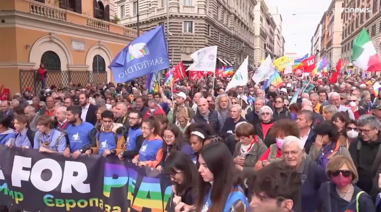 Italijoje pavojingai stiprėja prokremliškos nuotaikos, atvirai kurstoma prieš karą