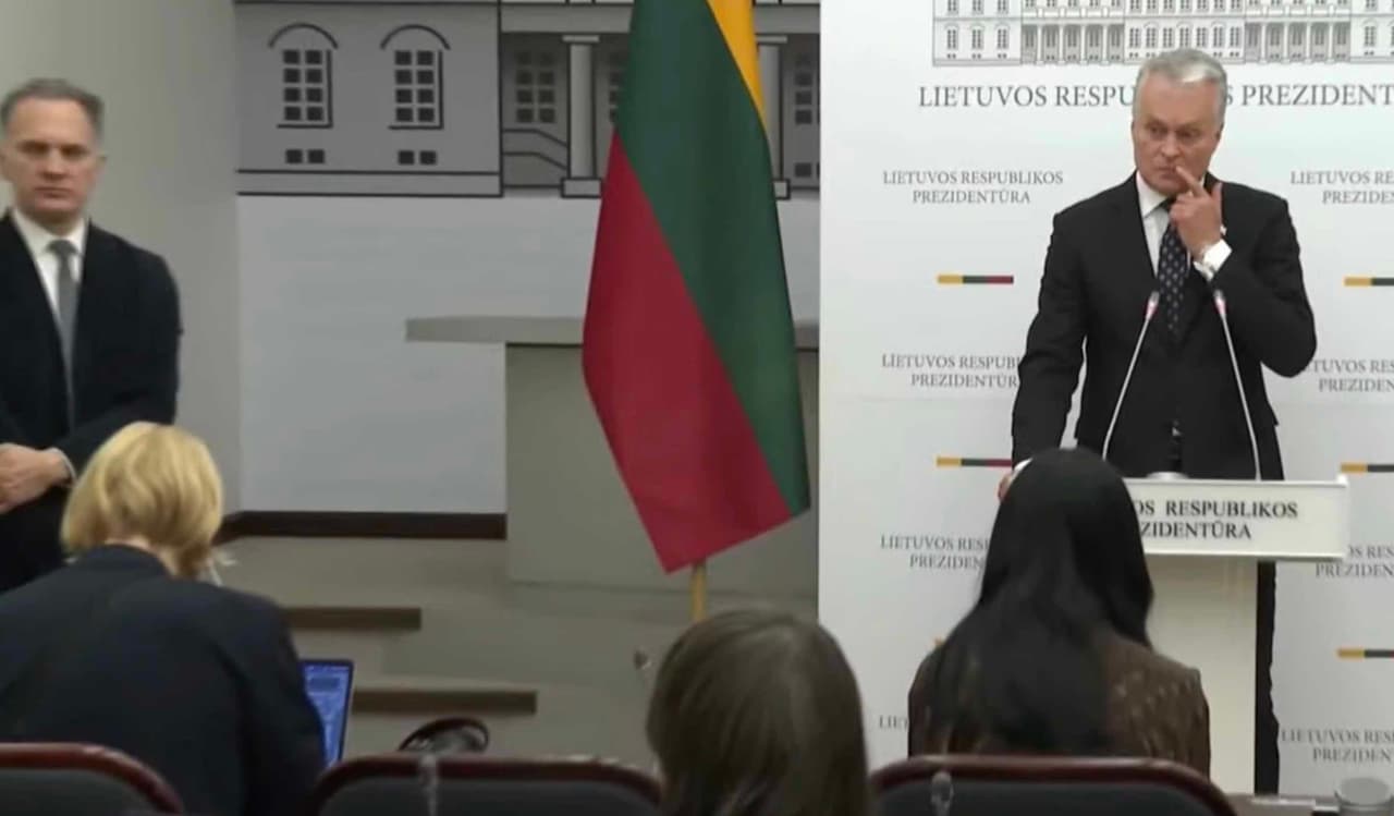 Nausėda paskelbė apie naują Vakarų karo su Rusija eskalavimo etapą