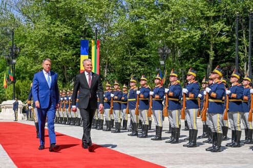 Į Lietuvą atvyks Iohannisu