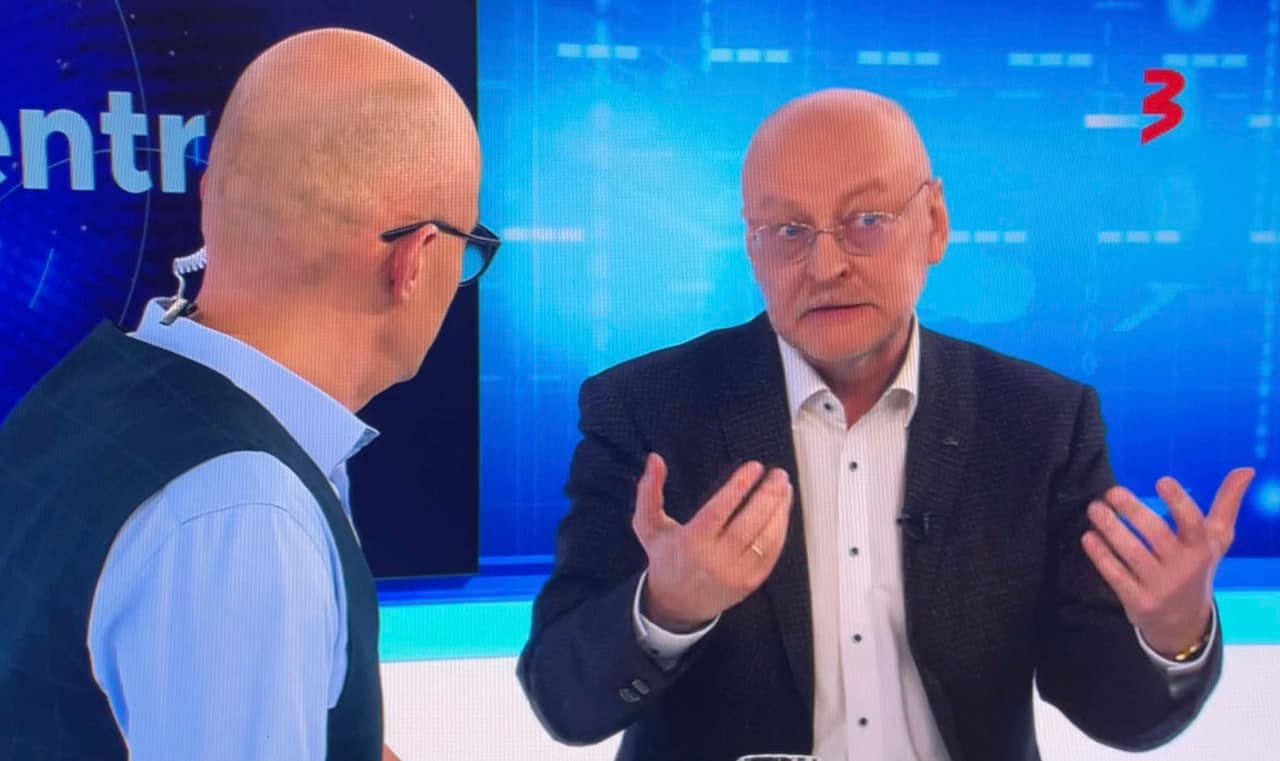 Valatka perspėjo – Rusija gali bandyti atgaivinti išgalvotą pedofilijos ir žudymų istoriją
