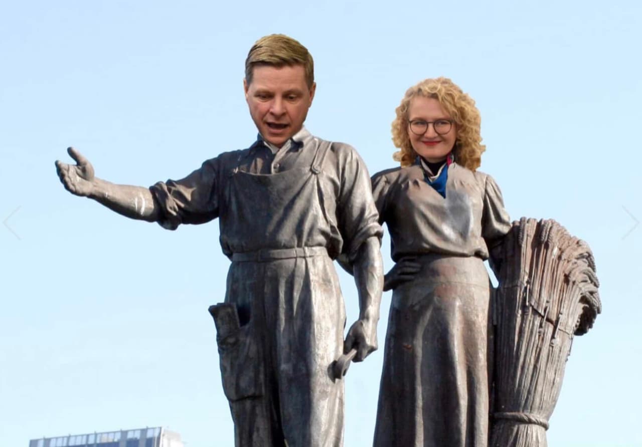 Aušrinė Armonaitė (dešinėje). Nuotr. iš moters asm. paskyros visuomeniniame tinkle.