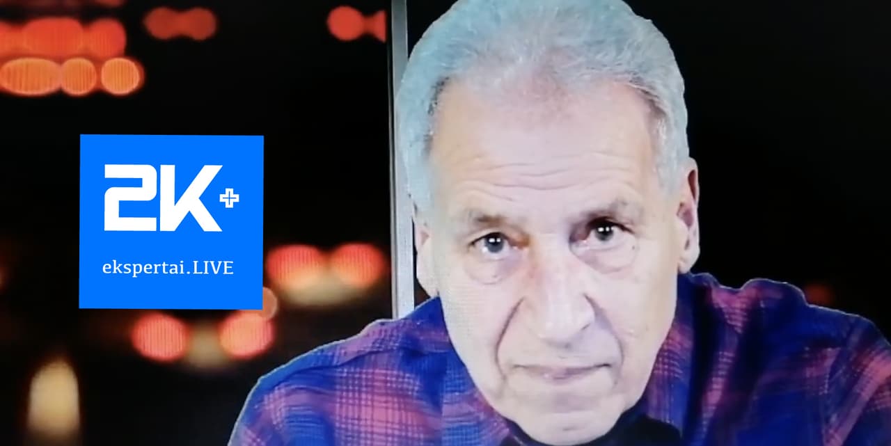 Ponia Janina vietoj granato buvo priversta paimti kriaušę