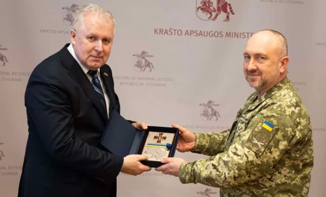 Anušauskas ruošia naują paramos Ukrainai paketą