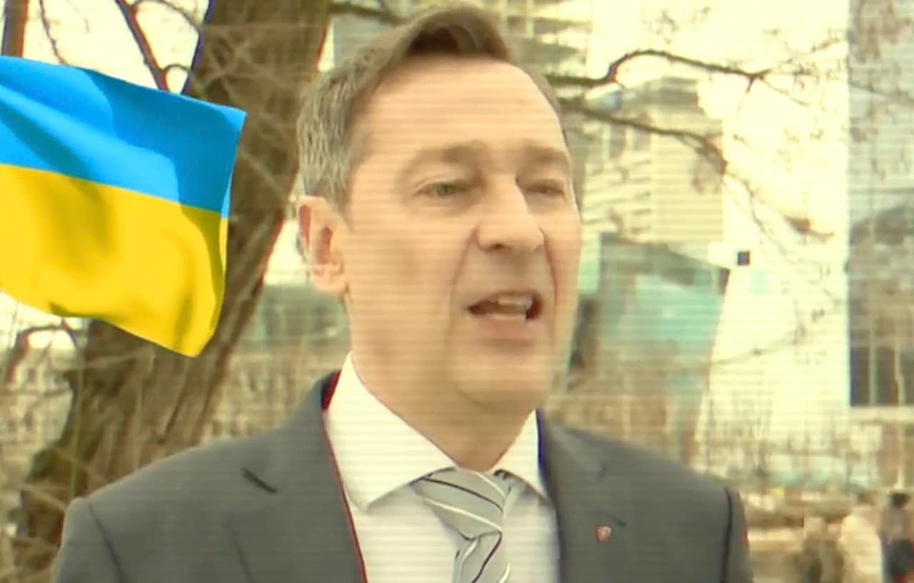 Nerandamas sutarimas, griauti ar negriauti, vardan ukrainiečių gerovės, naujo pastato Vilniuje