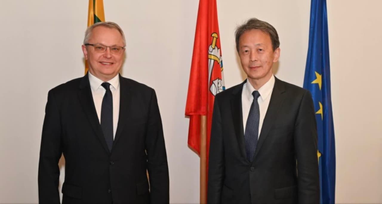 Meilūnas padėkojo Japonijai už paramą Ukrainai