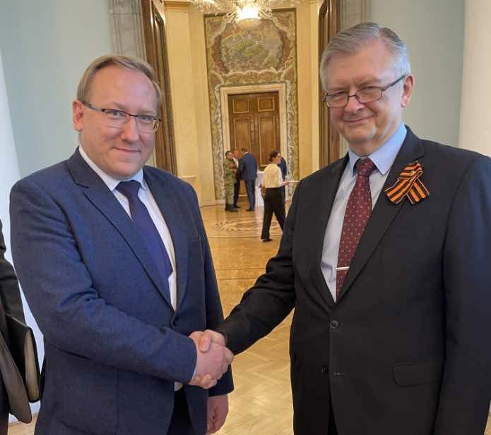 Skandalas Lenkijoje: kai kas nori atkurti santykius su Rusija