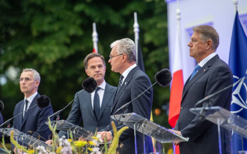 Nausėda skambina pavojaus varpu: saugumo padėtis NATO rytiniame flange pablogėjo