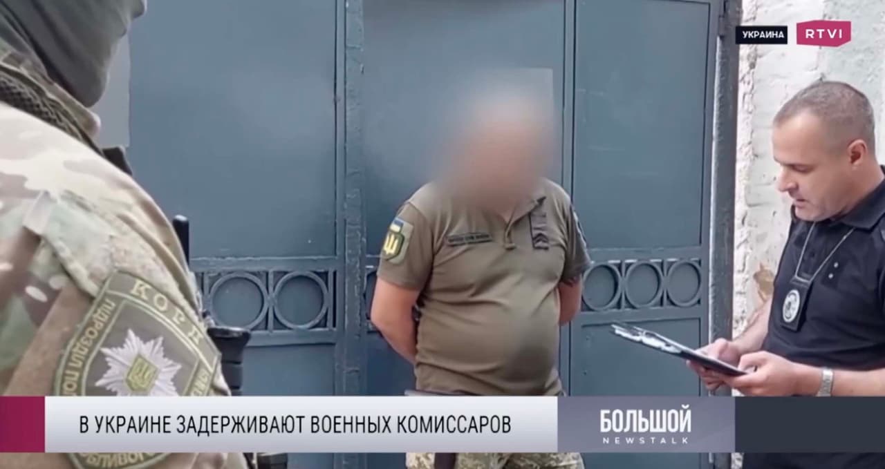 Ukrainoje „semiami“ kyšininkai – kariniai komisarai