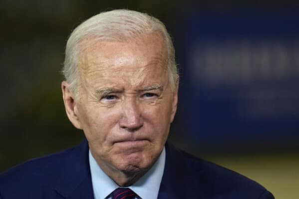 Biden nori Ukrainai skirti dar 24 milijardus
