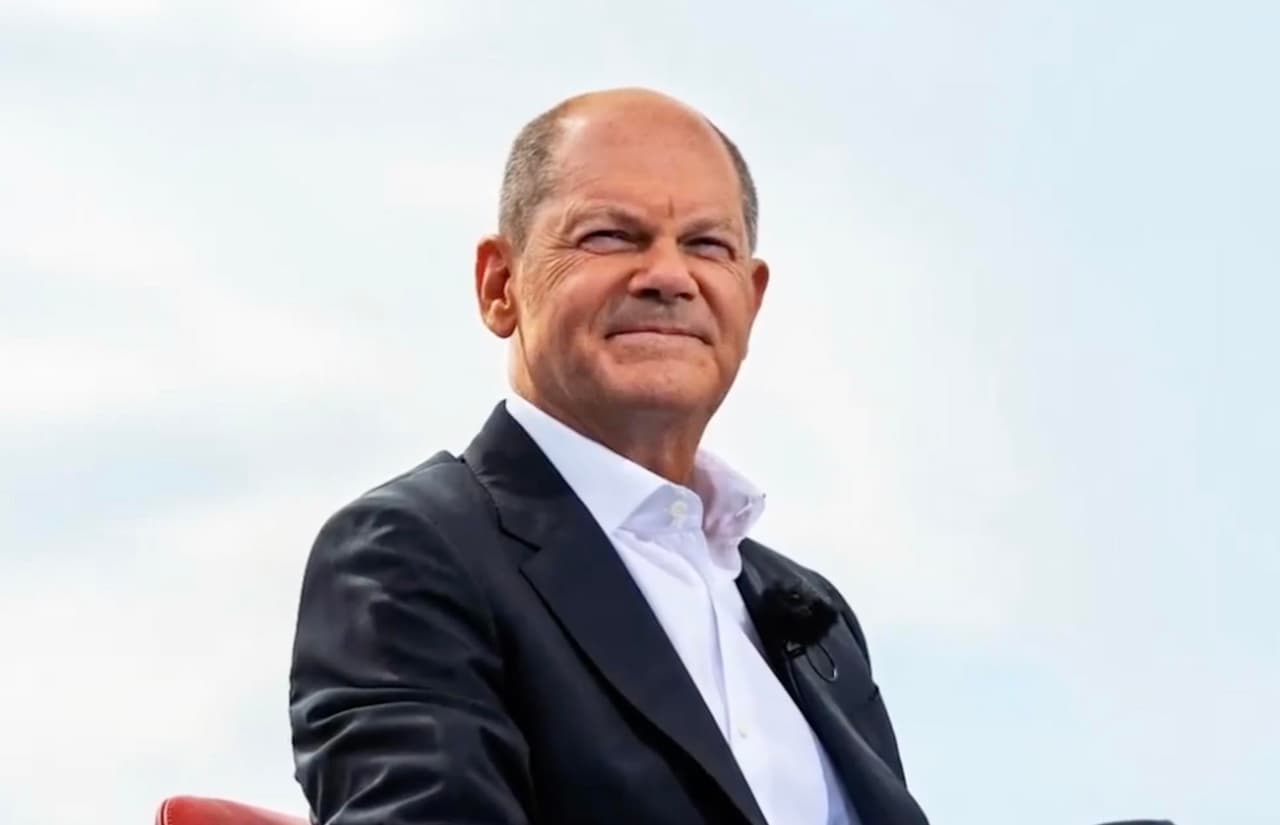 Vokietijos kancleris pasirengęs penktai dozei į petį