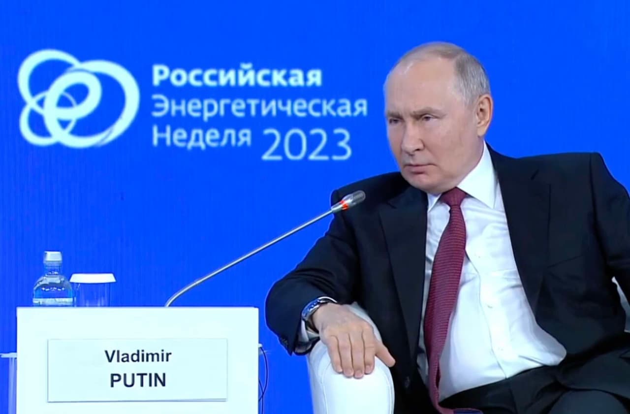 Putinas atsakė į klausimą, kaip speciali karinė operacija Ukrainoje paveikė Rusijos ekonomiką