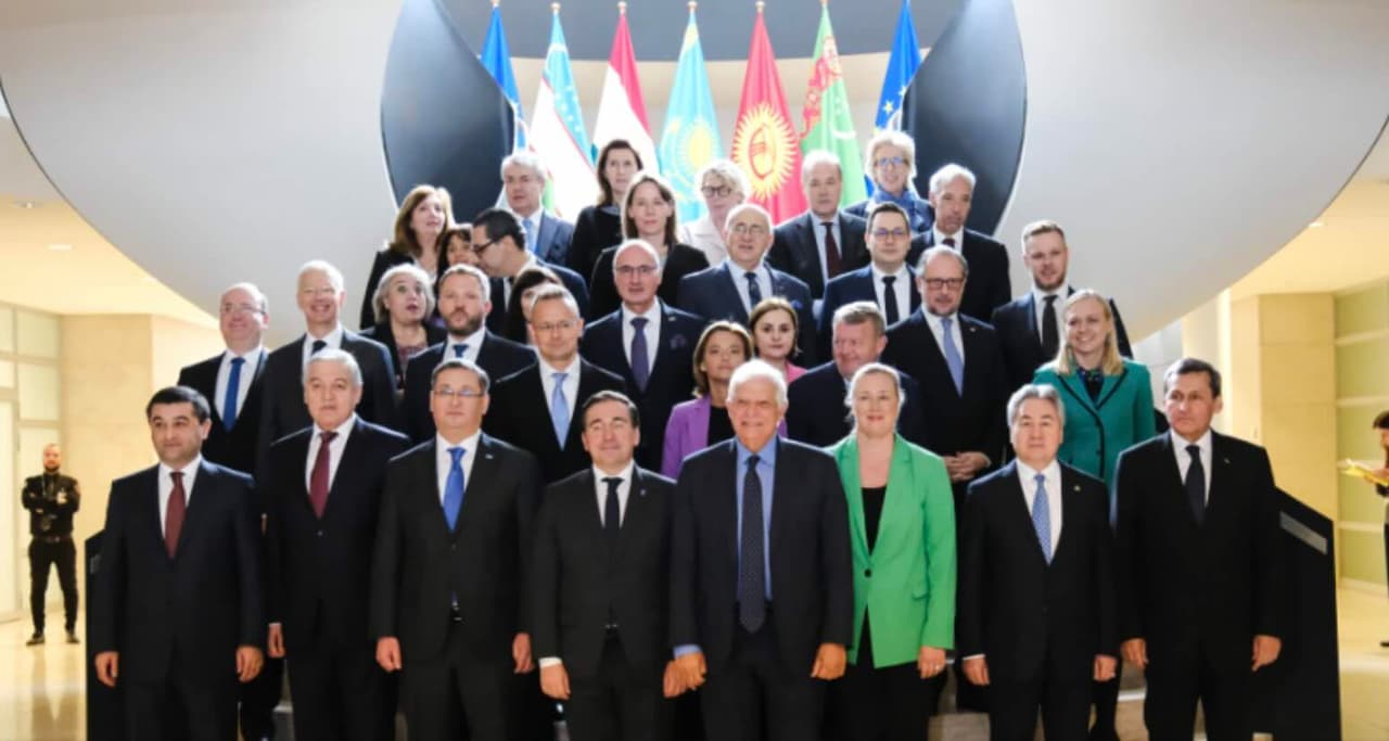 Dėl Ukrainos pergalės Landsbergis tarėsi su ES ministrais