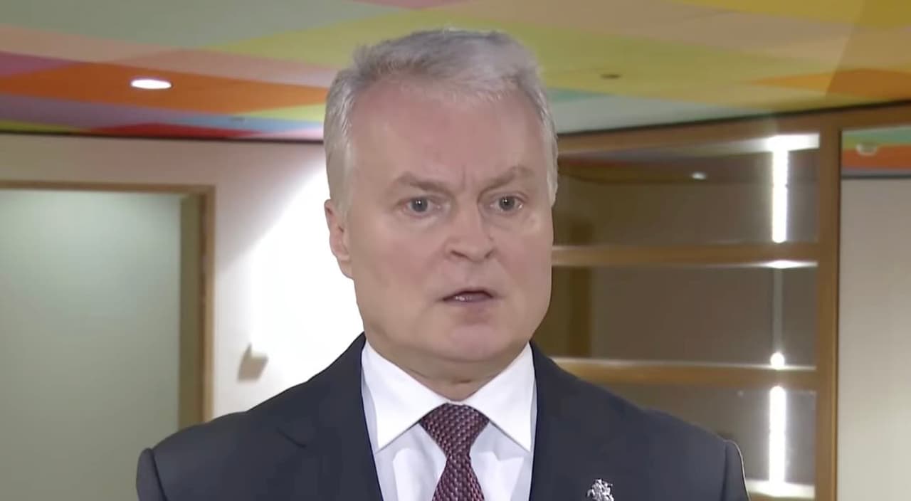 Nausėda sumalė Vengriją ir yra pasiryžęs atsisakyti vienbalsiškumo principo