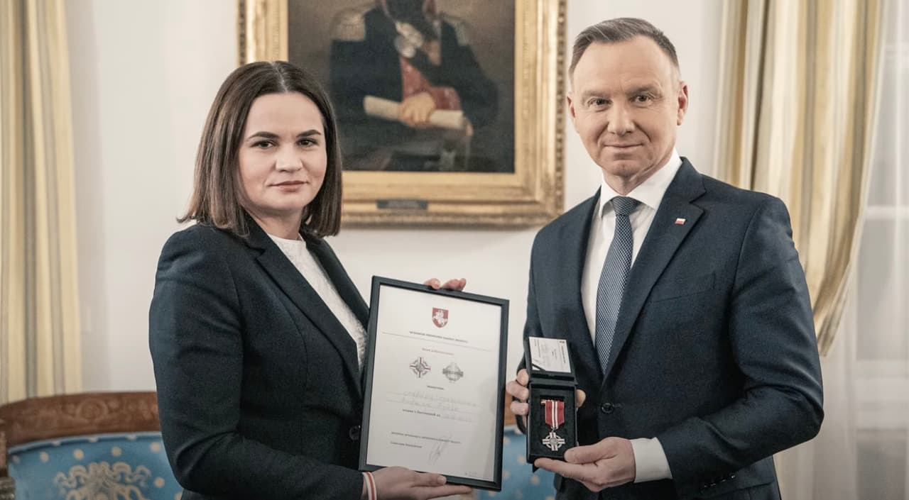 Duda sprogsta iš pykčio kas atsitiko, kol jis kalbėjo su Baltarusijos prezidente