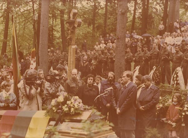 Kodėl šie svarbūs valstybės dokumentai paslėpti?